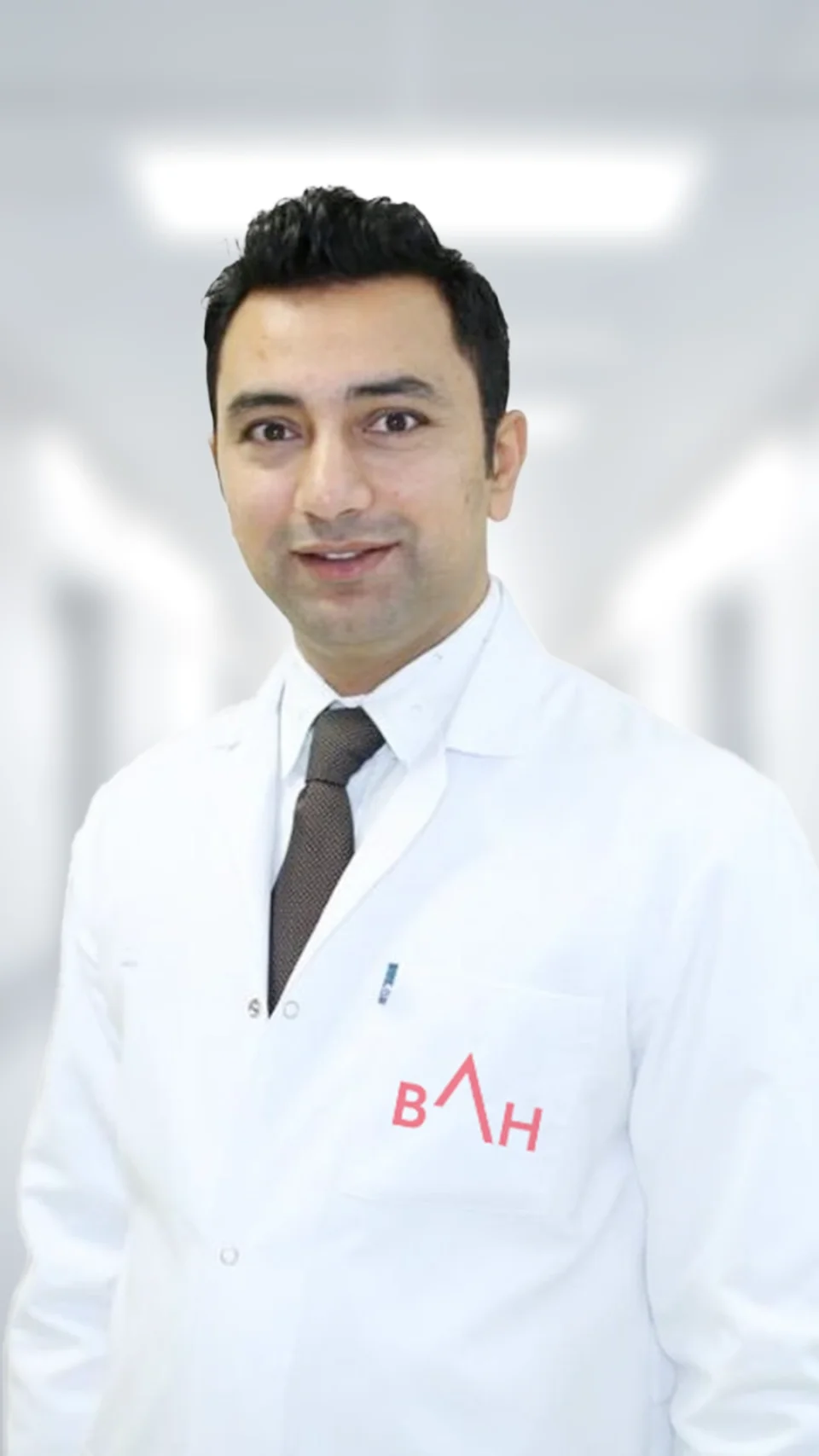 Uzm. Dr. PEYMAN CHABOU