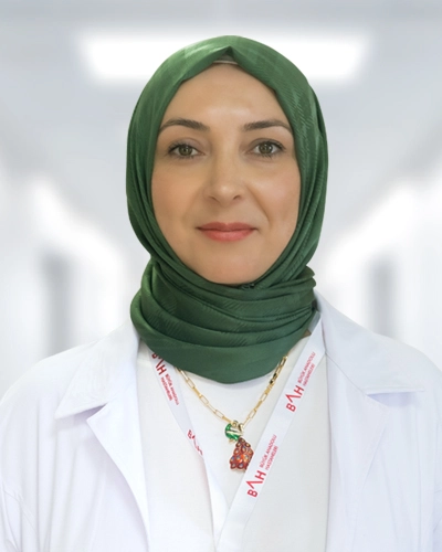 Op. Dr. Esra Nur ÖZGÜR