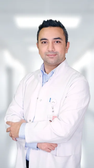 Uzm. Dr. PEYMAN CHABOU