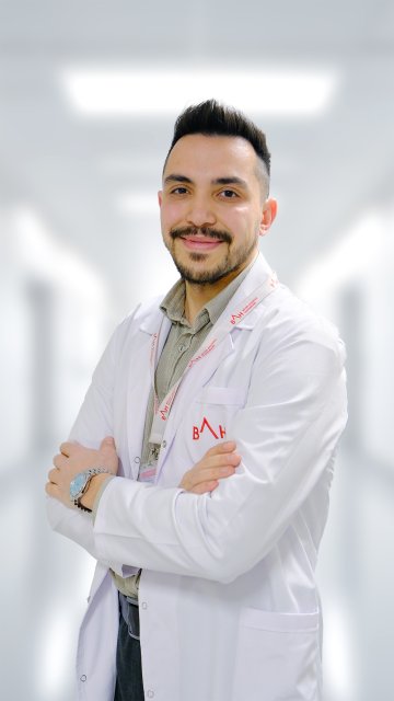 Op. Dr. Halil Emre ÖZDEMİR