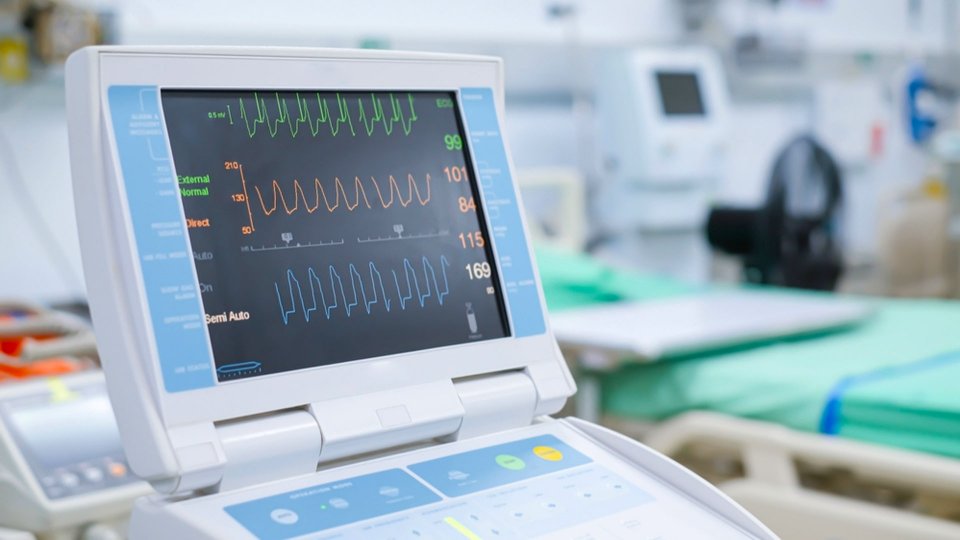 EKG Nedir? EKG Nasıl Çekilir?