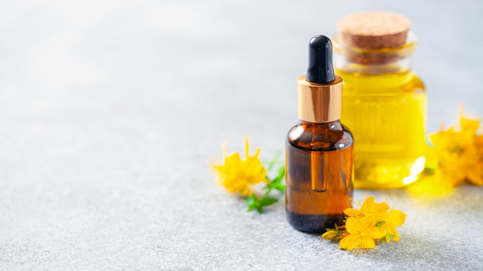 Kantaron Yağı Ne İşe Yarar? Kantaron Yağı Nasıl Kullanılır?