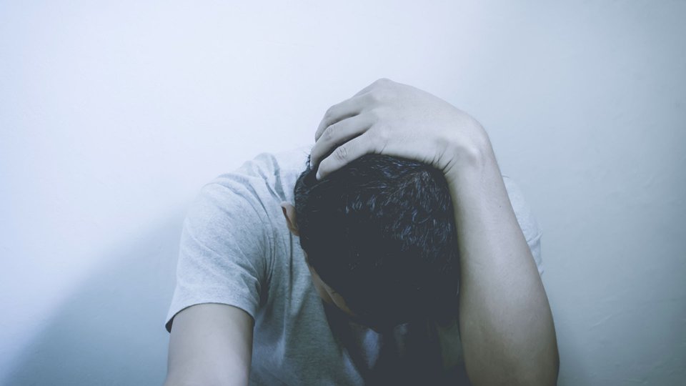 Mazoşizm Nedir? Mazoşizmin Türleri ve Belirtileri Nelerdir?