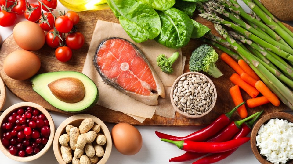 Dyt. Aylin Özgür 'Sağlıklı Beslenme ve Diyet' Semineri Verdi