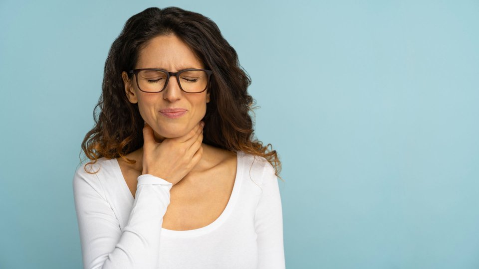 Ses Kısıklığı Neden Olur? Hangi Hastalıkların Belirtisidir?