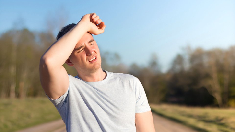 Sıcak Çarpması Acil Durum Rehberi: Belirtiler ve Önleyici Tedbirler