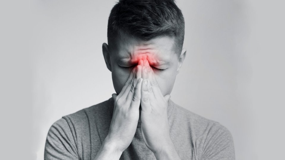 Sinüzit Nedir? Sinüzit Belirtileri ve Sinüzit Tedavisi