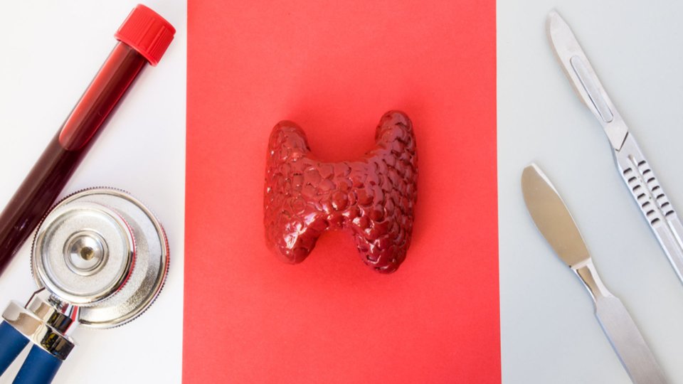 Tiroidektomi Ameliyatı Nedir? Tiroidektomi Nasıl Uygulanır?