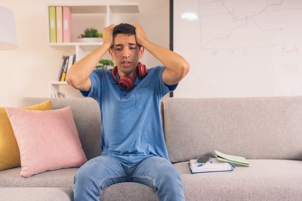 Mental Yorgunluk Nedir? Mental Yorgunluk Belirtileri ve Çözüm Yolları